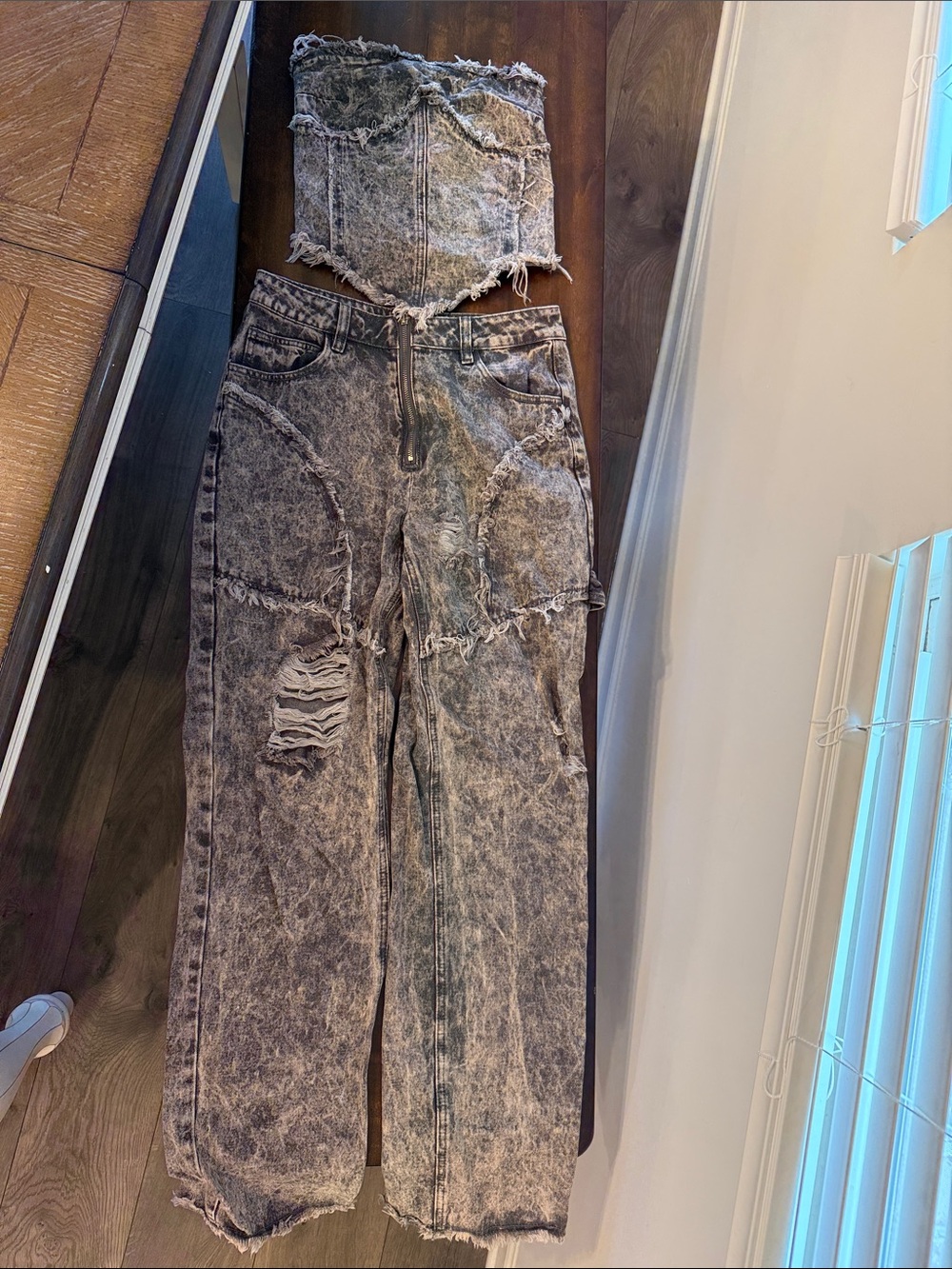 PrettyLittleThing Gray Frayed Denim Set
